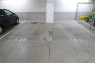 Parking Lot/Garage